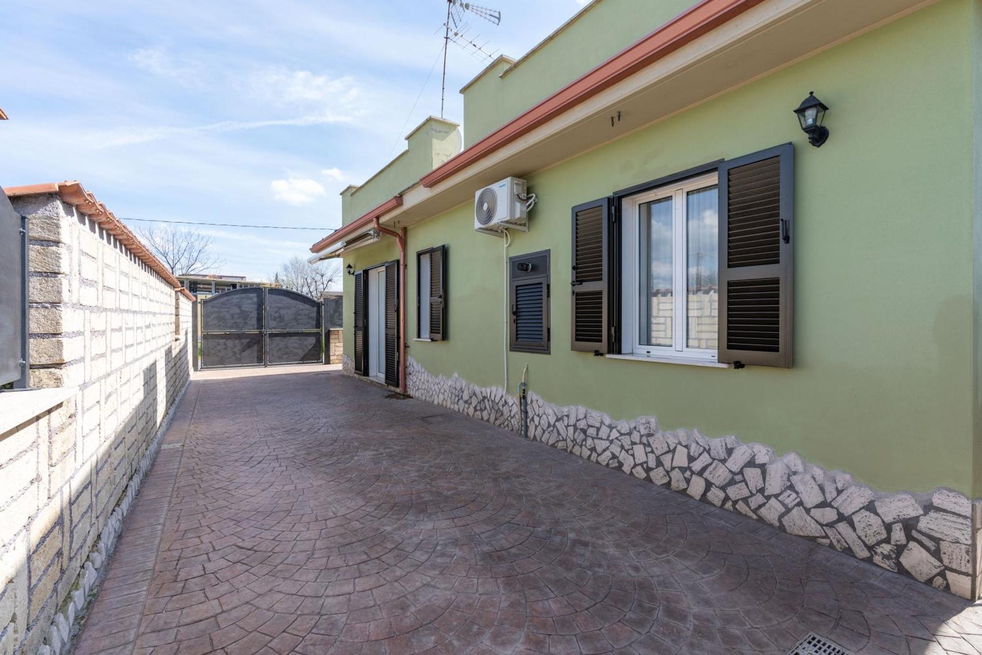 La Casa Di Zoe Holiday home *